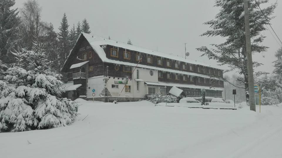 Hotel Maxov 요세푸프 둘 외부 사진
